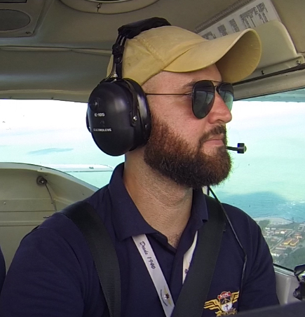 Cardoso, piloto privado e mecânico de aeronaves